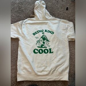 Beige/green be kind hoodie